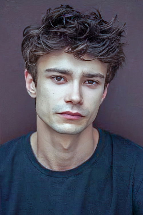 Benjamin Sulpice as Roman