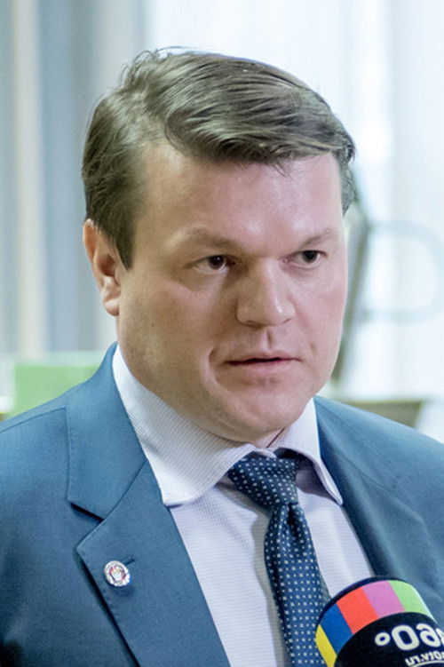 Vladislav Budrik as Milk scientist