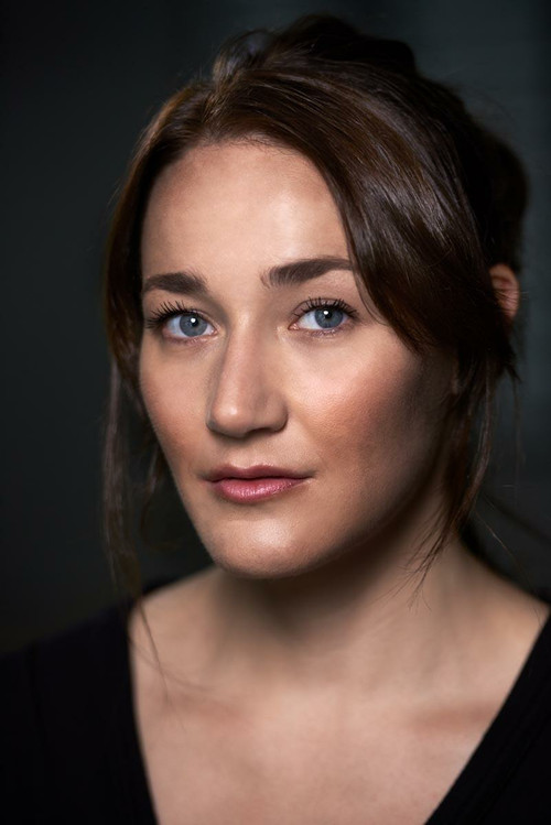 Danielle Adkins as Amanda