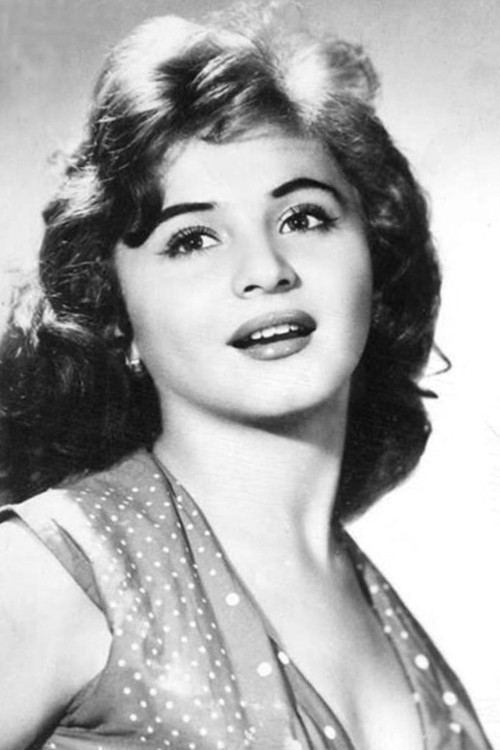 Titina Romay as Dorotea