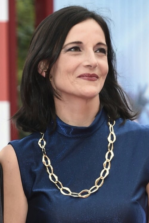 Corinna Locastro as Linda