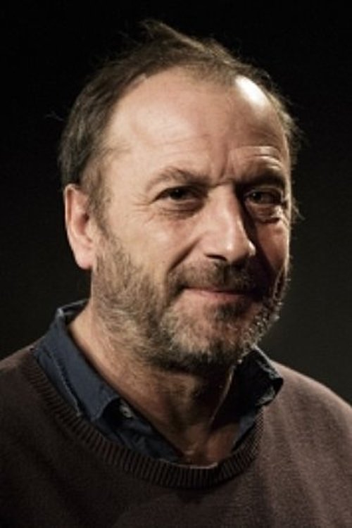 Patrick Pineau as Un homme du self