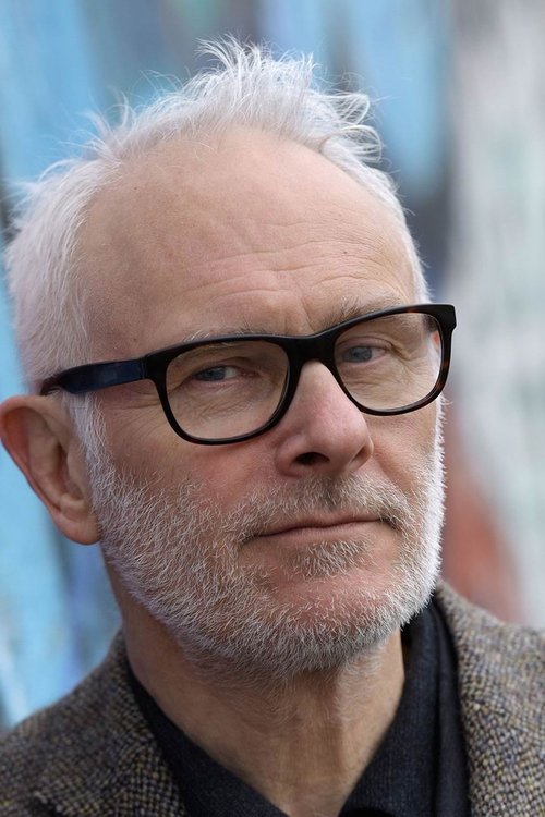 Herbert Fritsch as Aaron Ulrich