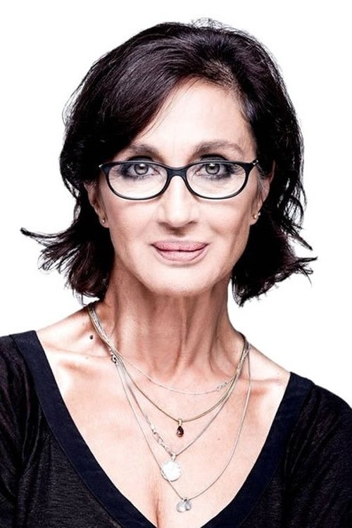 Sílvia Munt as Self / Gala