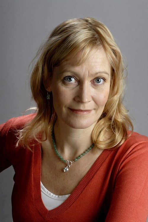 Kirsti Kuosmanen as Anna Kanto