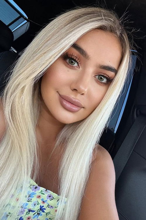 Sophia Huseynova as Sofia