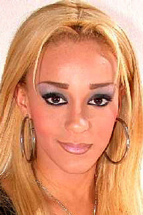 Cinthia Pill as (as Gintia)