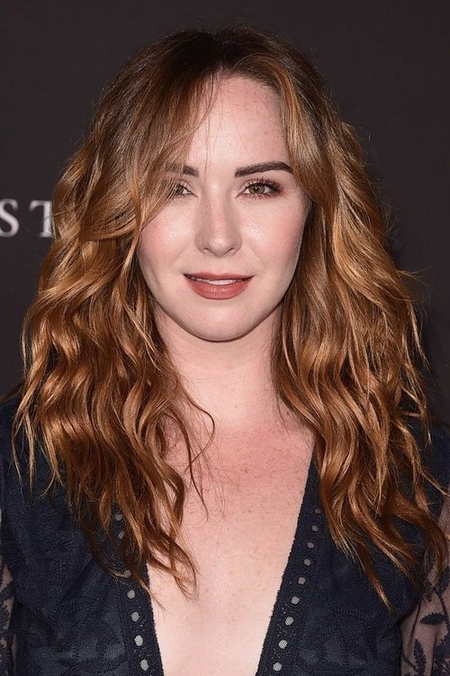 Camryn Grimes as Holly