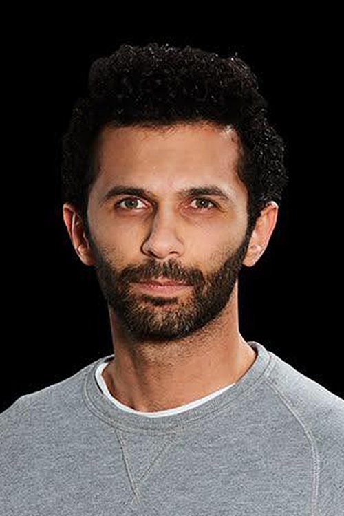 Younes Medhat as Sobhy