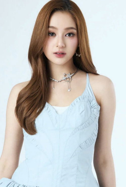 Rattanawadee Wongtong as Young Unhuean