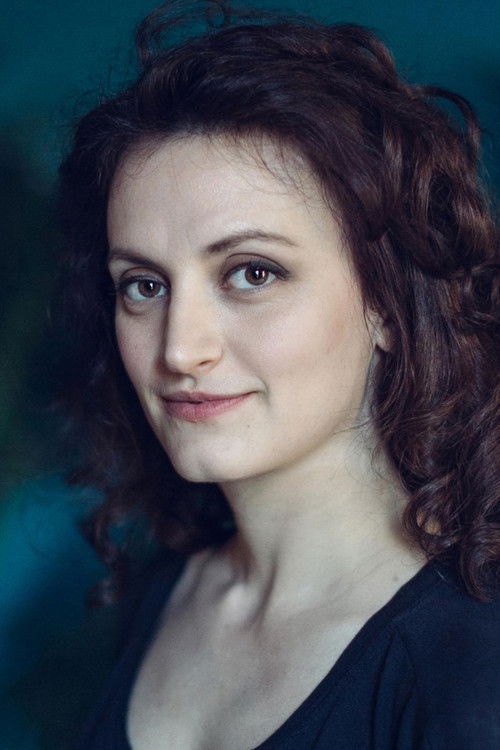 Stella Vogiatzaki as Νεφέλη