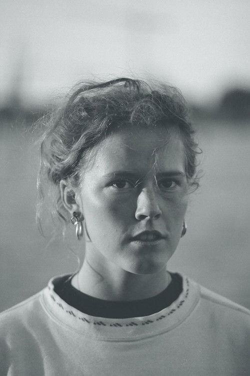 Annabelle Hinam as Minka