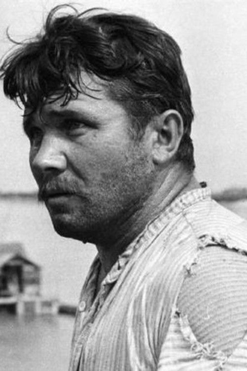 Giacomo Giuradei as Marco Sgroli