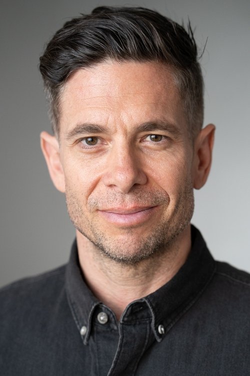 Rainbow Borden as Elmer Lee Fish