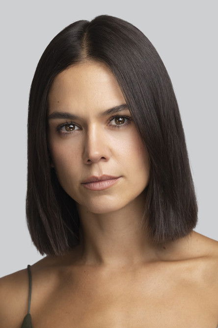 Laura de la Vega as Leonor - La virgen descalza