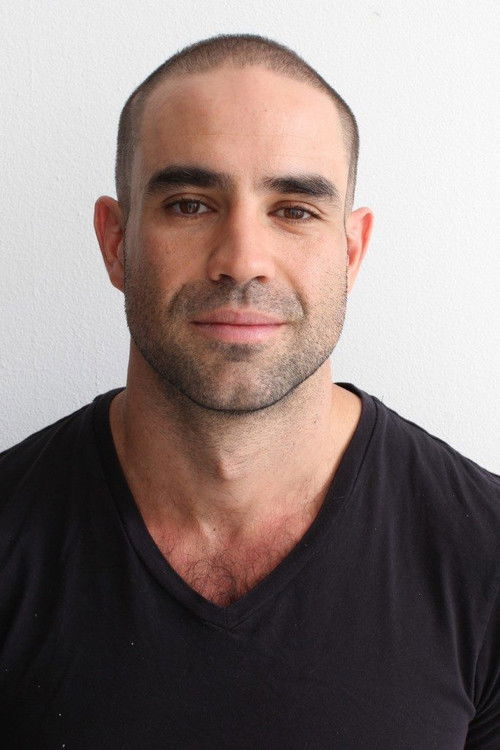 Anton Taylor as Darren