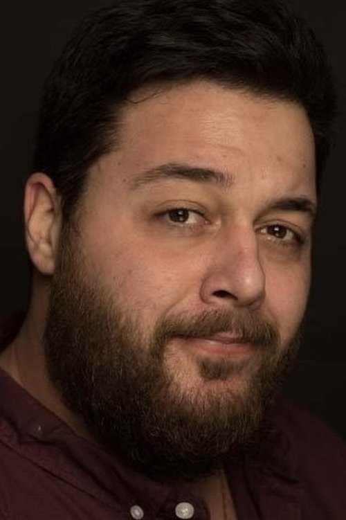 Piero Madaro as Piero