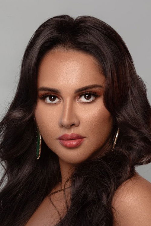 Yasmine Raeis as Farida