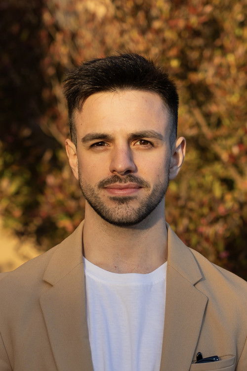 Santiago Madrussan as Young Matias