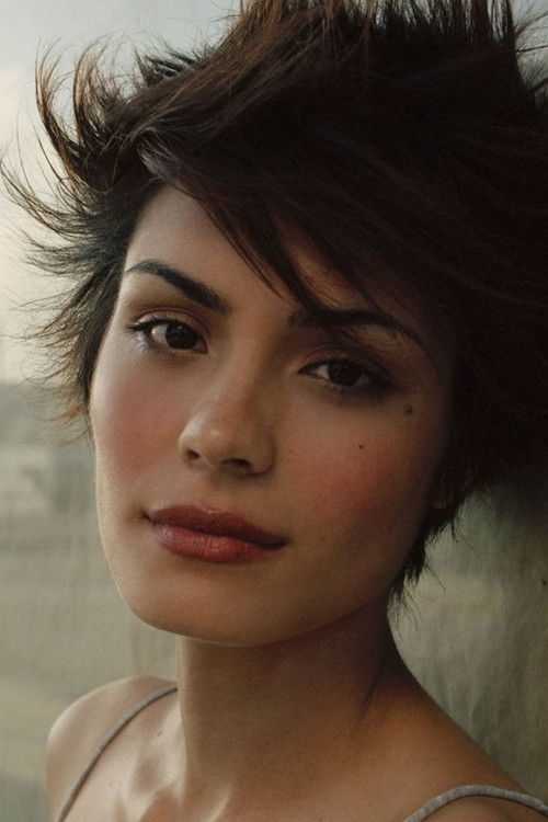 Shannyn Sossamon as Café Patron
