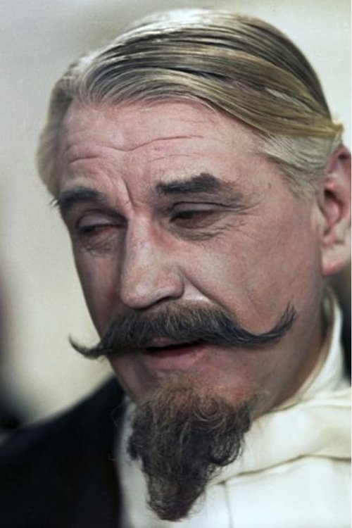 Aleksander Dzwonkowski as Perełka