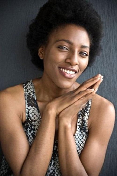 Ihuoma Onyegbula as Carla