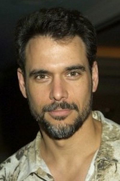 Robert Kelker-Kelly as Trent