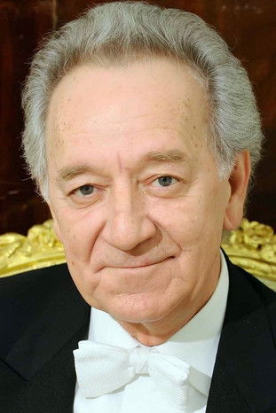 Yuri Temirkanov as Self