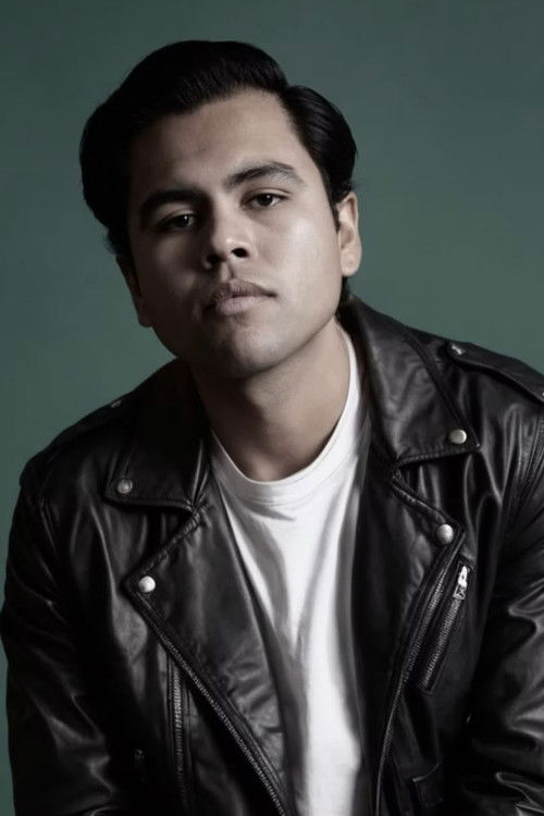 Armando Ortuño as Agent