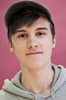 Tobias Skogman as Arvid