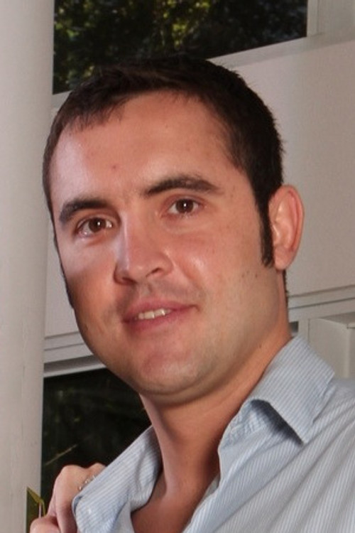 Daniel Hunter as Jeff