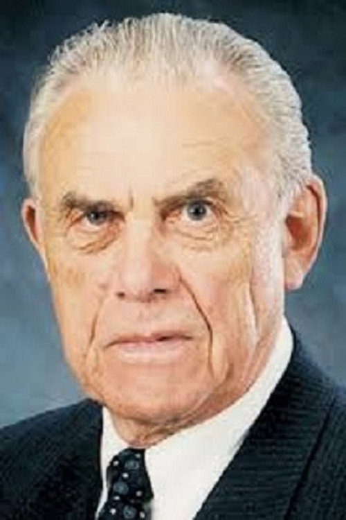 Steindór Hjörleifsson as 