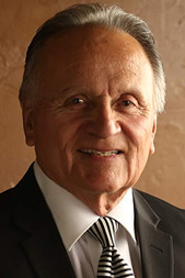 Steve Gonzales as Hispanic Reporter