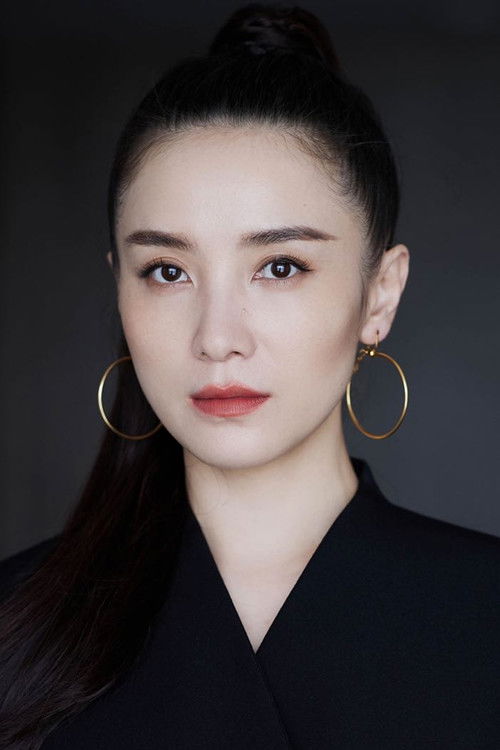 Song Jia as Soong Ching-ling