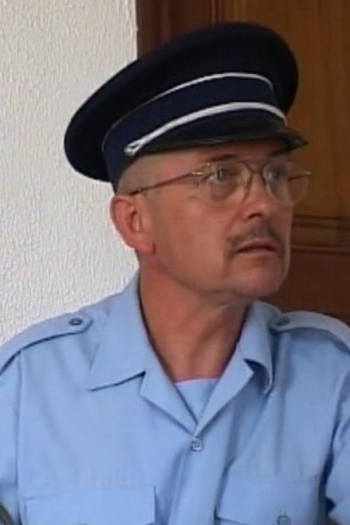 Roland H. as Brigadier-chef Joubert