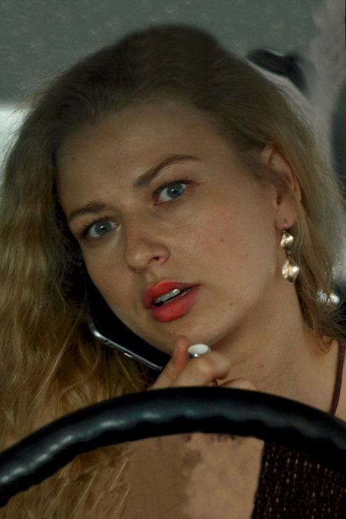 Ekaterina Yudaeva as Kroshka