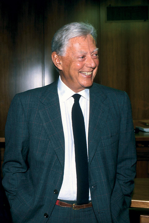 Umberto Agnelli as Self (archive footage)