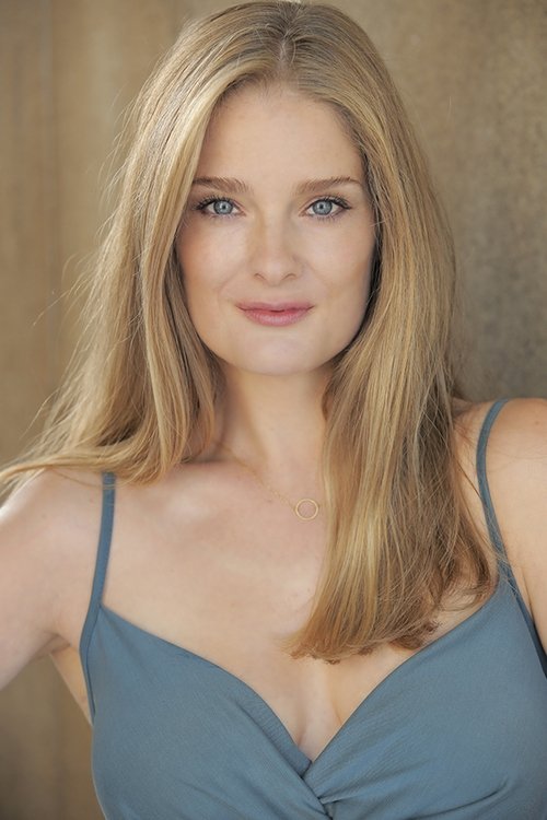 Elizabeth Sandy as Ally Clark