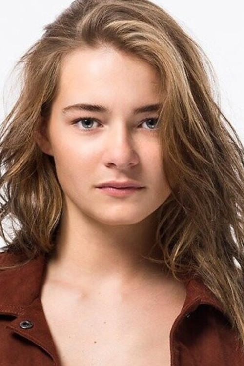 Emma Wortelboer as Self - Youtuber