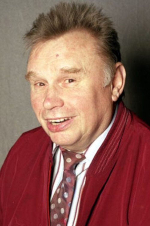 Leonid Marchenko as Kutz