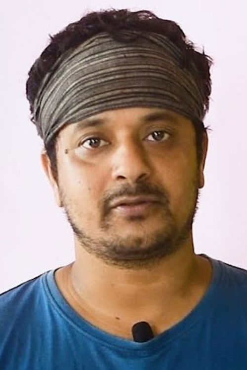 Himanshu Prasad Das as Aakash