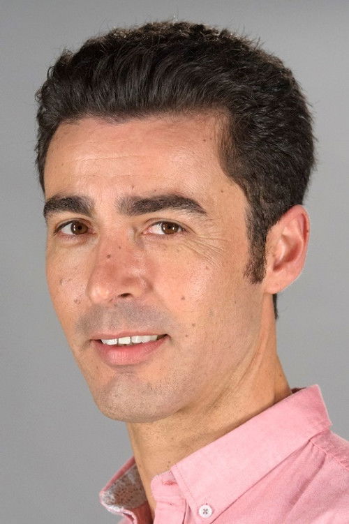 Vicente Morais as Júlio