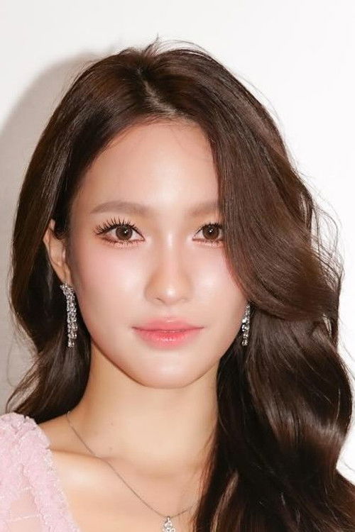 June Lalida Ngamsomchat as Self