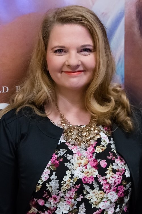 Ulrike Beimpold as Sonja