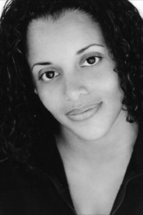 Moe Daniels as Laura Berry