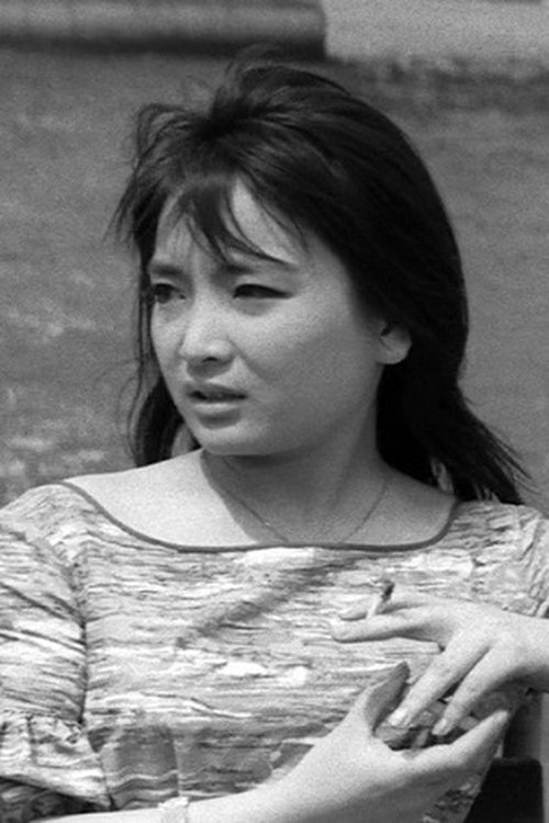 Yuko Chishiro as Akemi