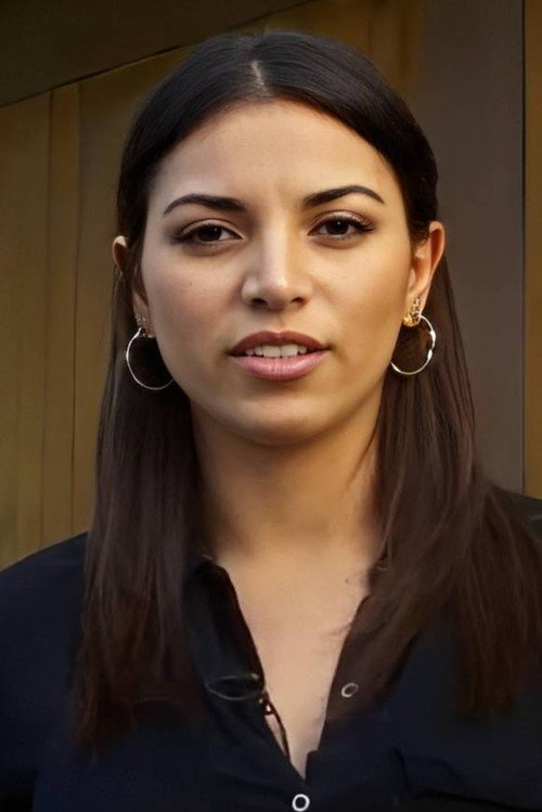 Angélica Romero as Lucía