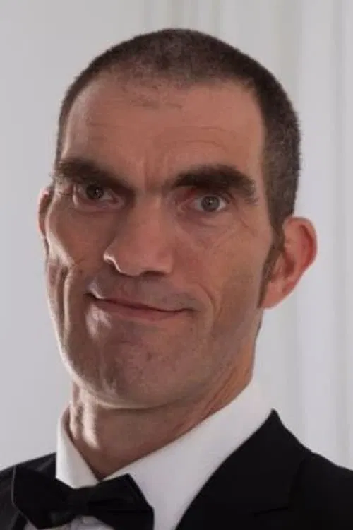 Guillaume Delaunay as Jean-Paul