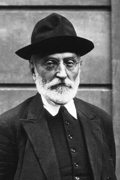 Miguel de Unamuno as Self - Writer (archive footage)