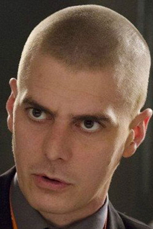 Andrássy Máté as Pável